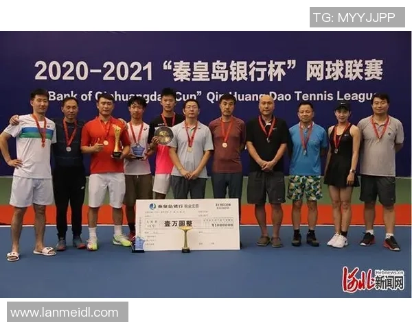 武汉网球队在邀请赛中的团队协作表现分析与点评